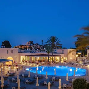 Louis St. Elias & Waterpark Cyprus